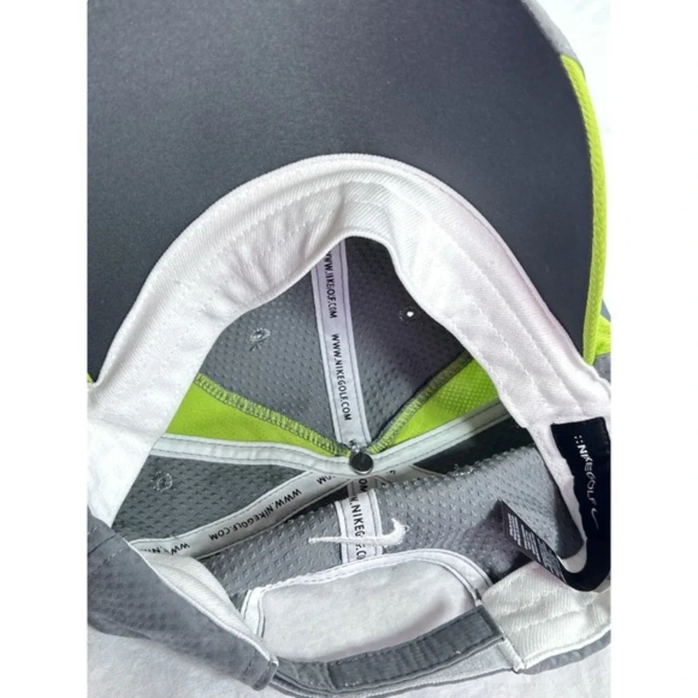 Nike Golf Sphere Dry UNISEX Swoosh Cap Adjustable Unstructured Baseball Hat Gray